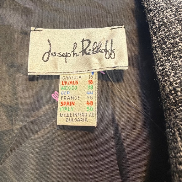 Joseph Ribkoff Coat Womens Size 15 Grey Embroidered Boucle Long Line Wool Blend - Picture 2 of 8